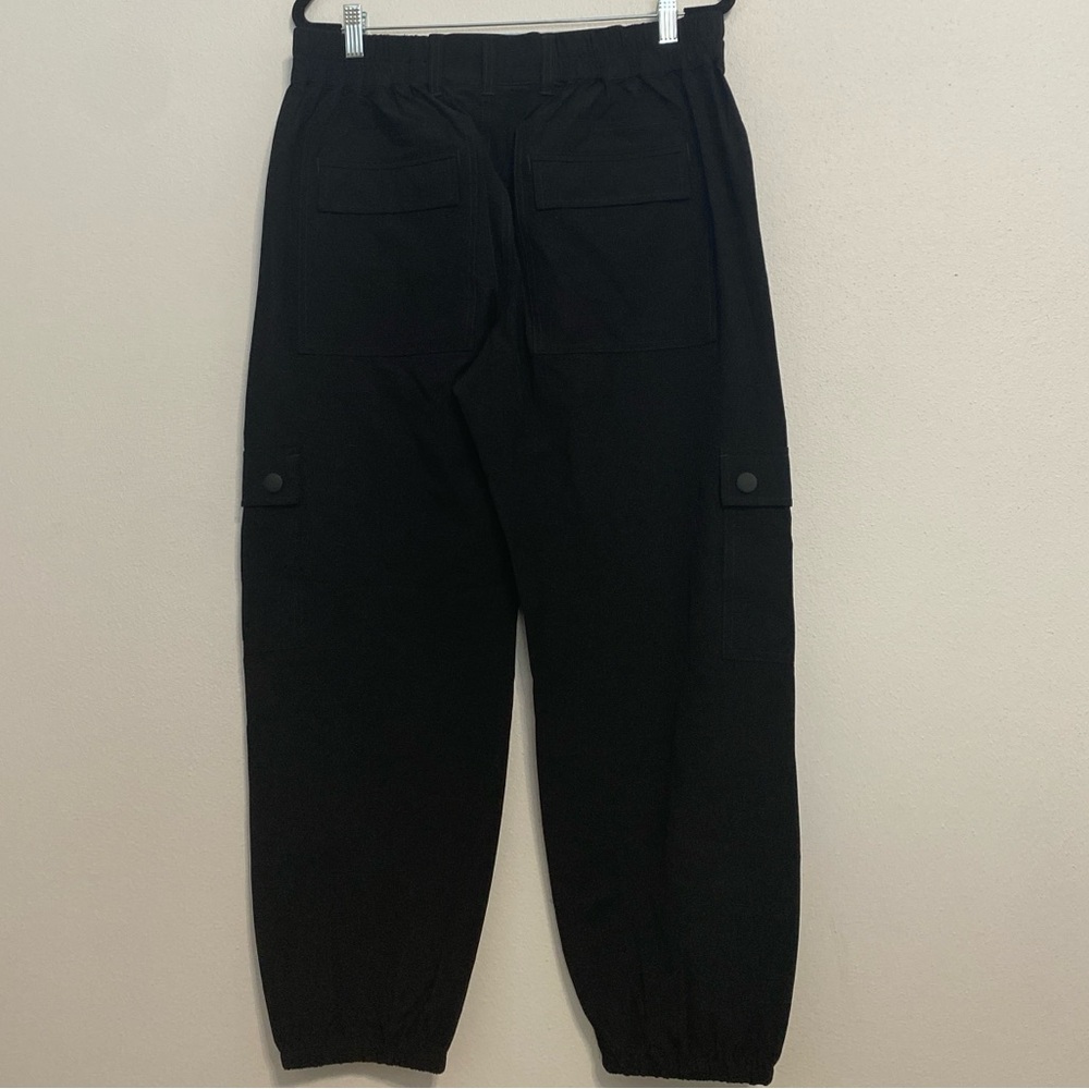 CABI 4315 Quantum Cargo Pants Black Size Large EUC - Picture 3 of 9